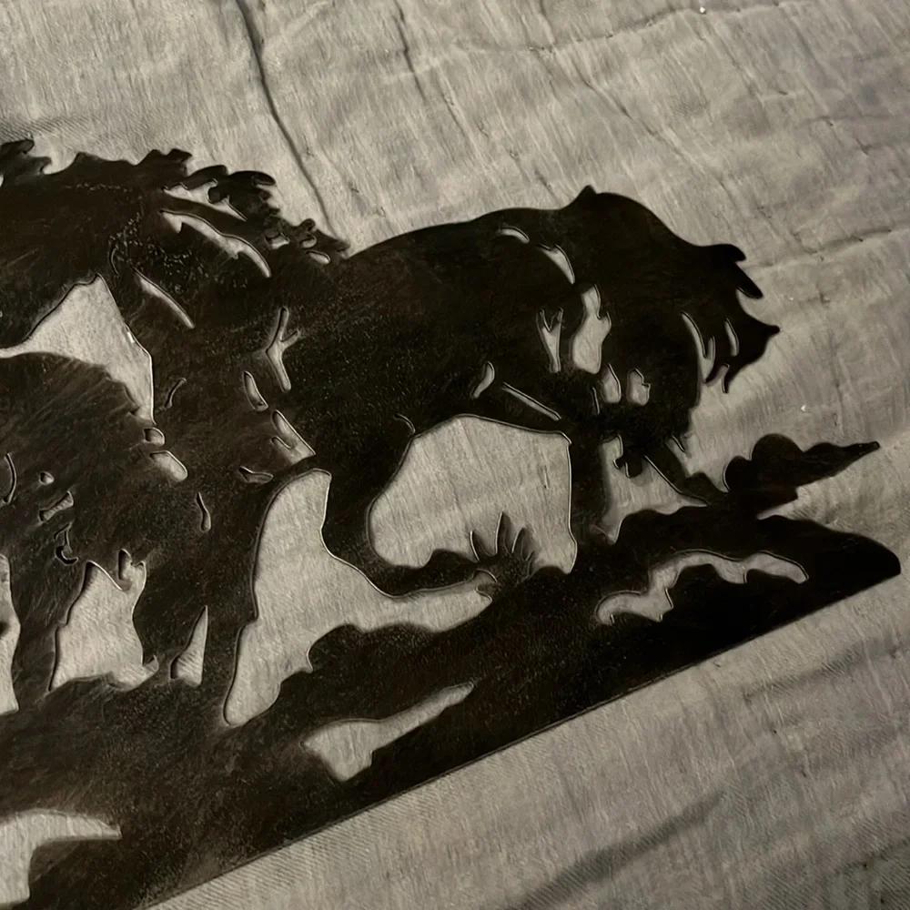 Metal Cut-out Horses - Picture 7 of 10